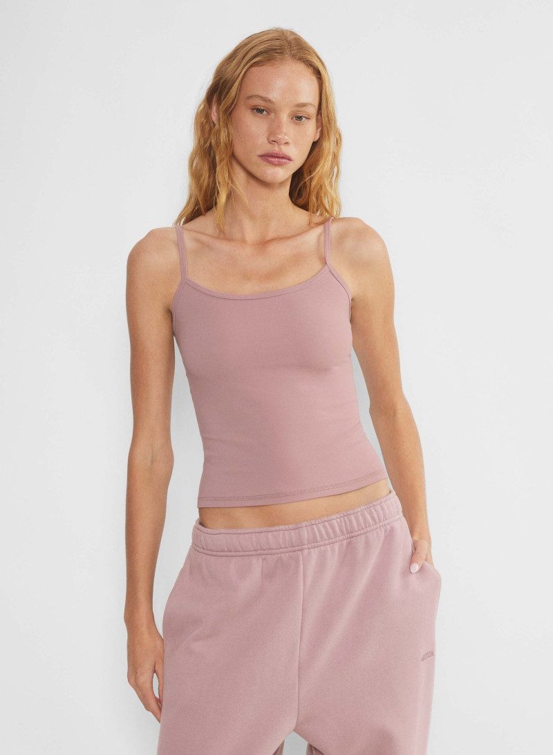 Aritzia SS 2025 — Tess Summer Carter #4