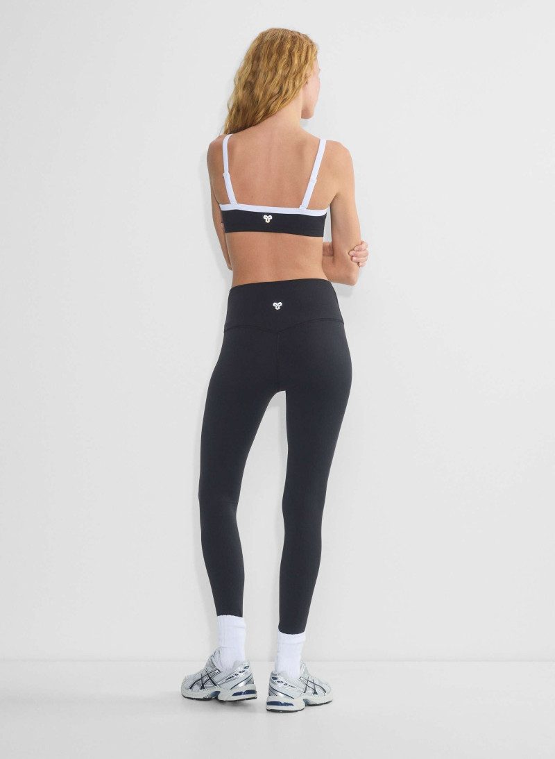 Aritzia SS 2025 — Tess Summer Carter #38