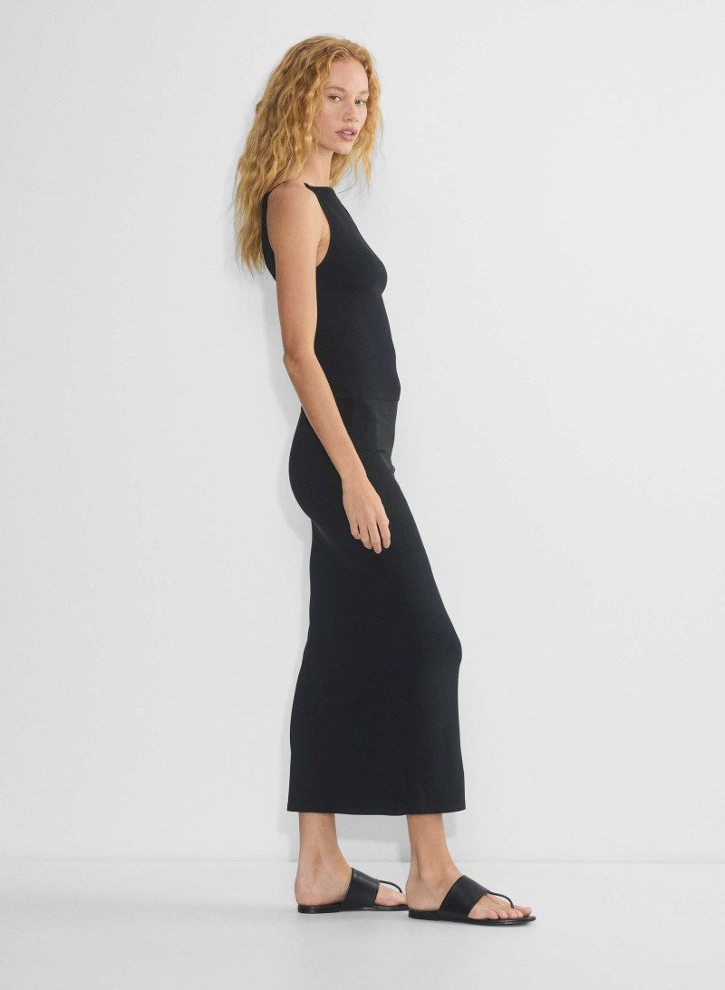 Aritzia SS 2025 — Tess Summer Carter #40