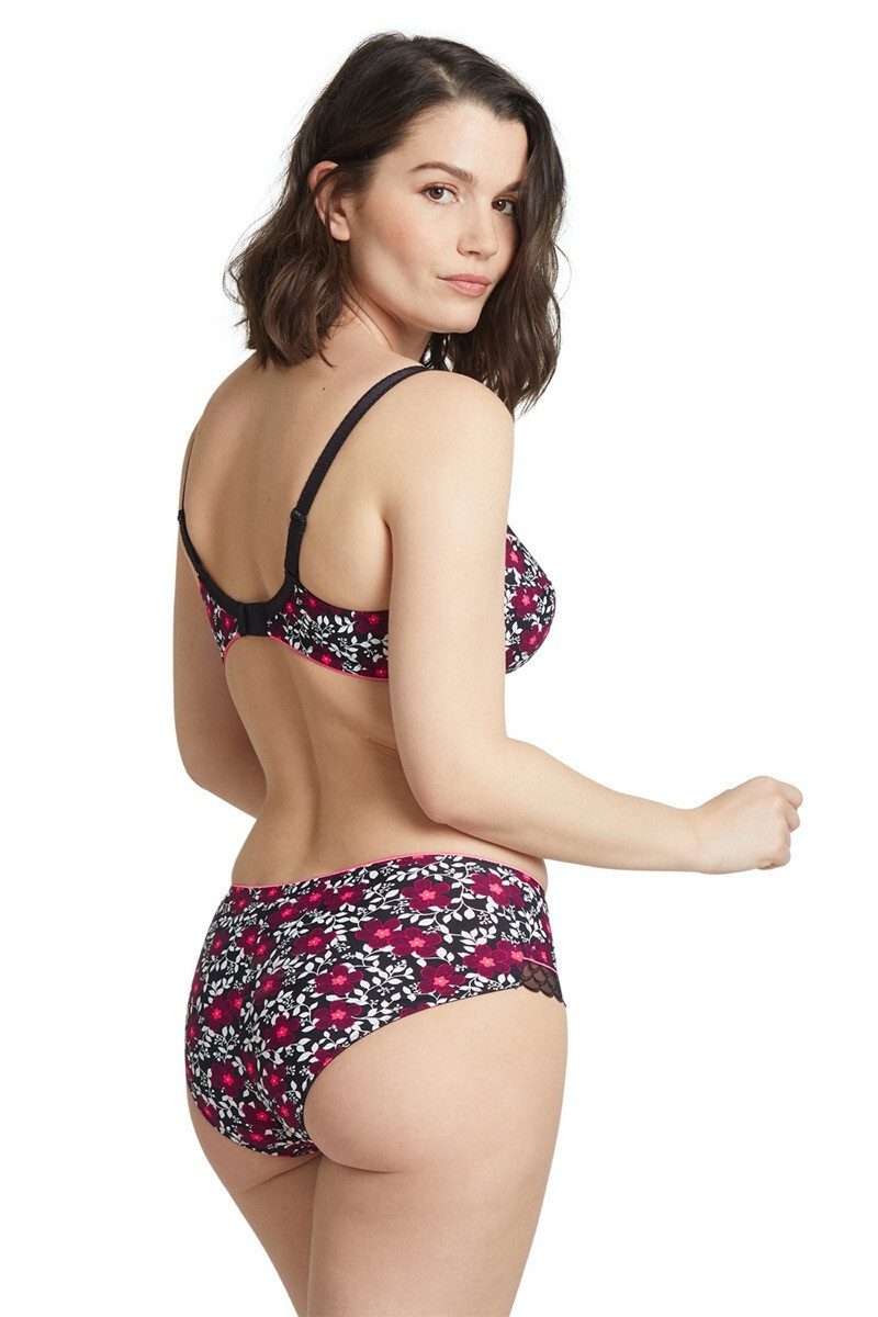 Bestform SS 2022 — Sabrina Laporte #3