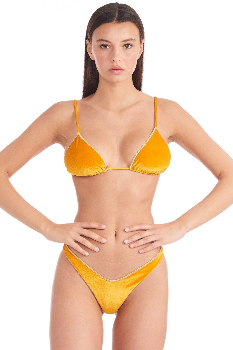 Bikini Lovers FW 2020 — Lucia Bramani #9