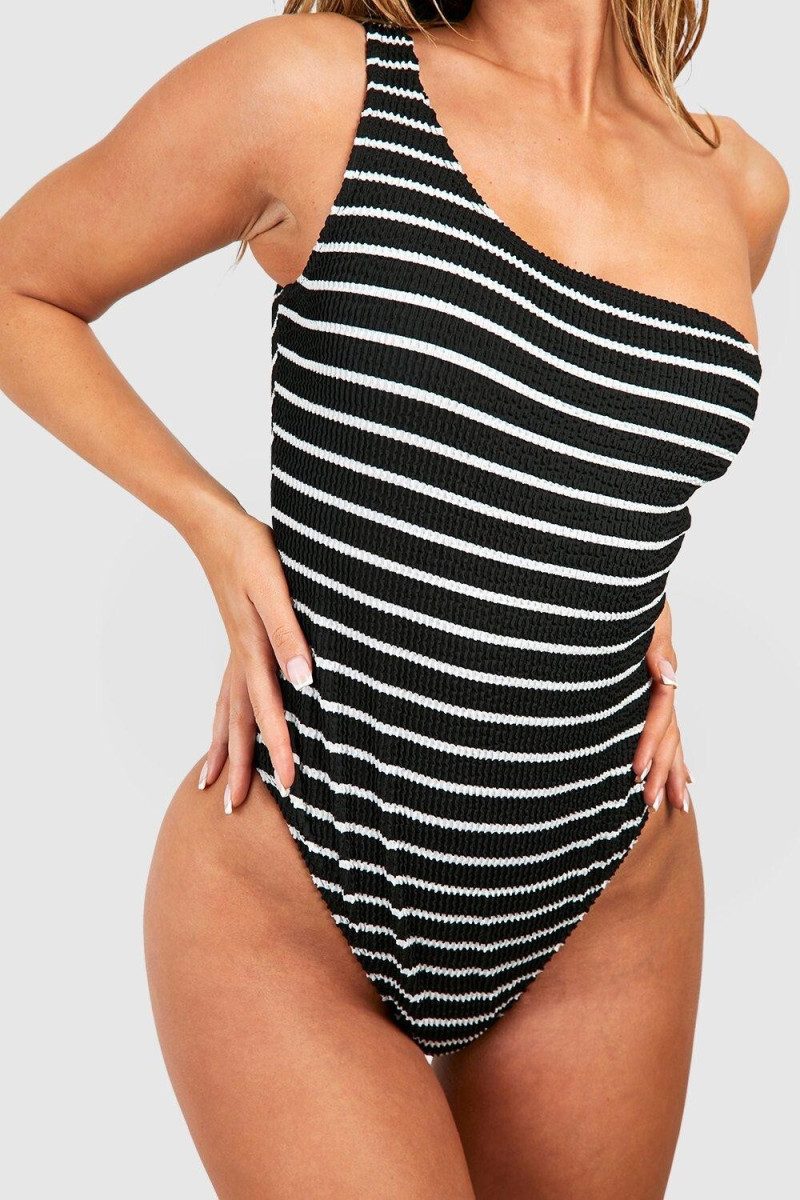 Boohoo SS 2024 — Amber Jepson #30