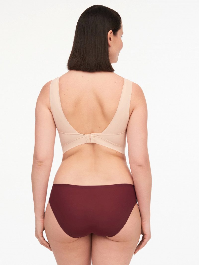 Chantelle FW 2022 — Sabrina Laporte #7