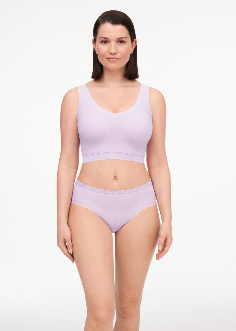 Chantelle FW 2022 — Sabrina Laporte #8