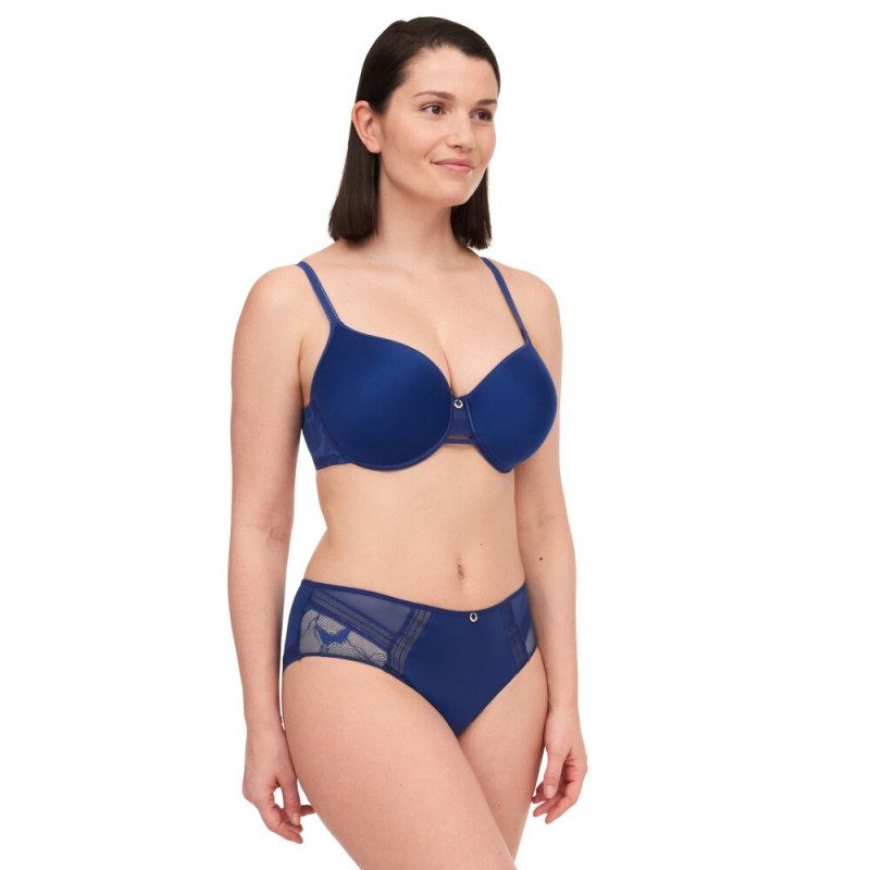 Chantelle FW 2022 — Sabrina Laporte #33