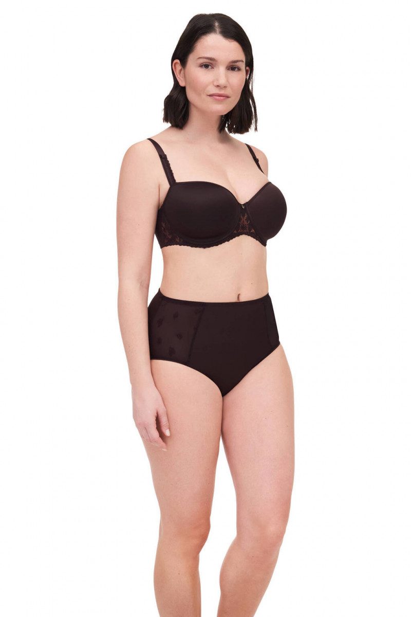 Chantelle FW 2022 — Sabrina Laporte #38