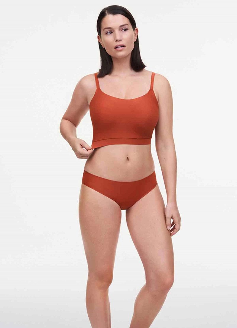 Chantelle SS 2022 — Sabrina Laporte #3