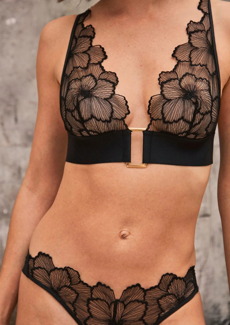 Chichi Castelnango SS 2023 — Ana Rotili #23