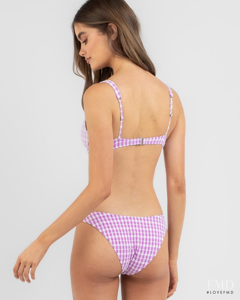 City Beach Australia FW 2022 — Cate Collins #99