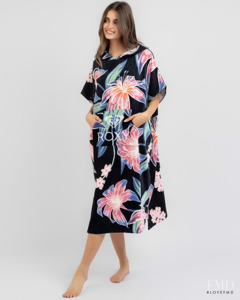 City Beach Australia FW 2022 — Cate Collins #69