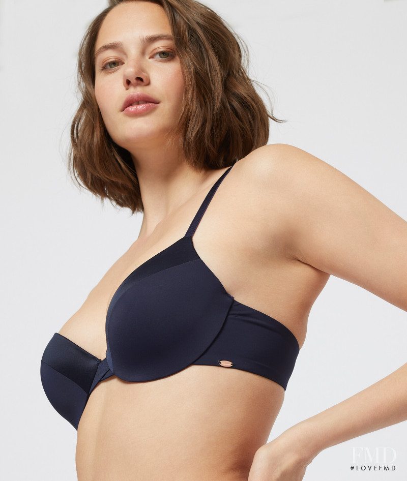 Etam FW 2019 — Joy van der Eecken #33