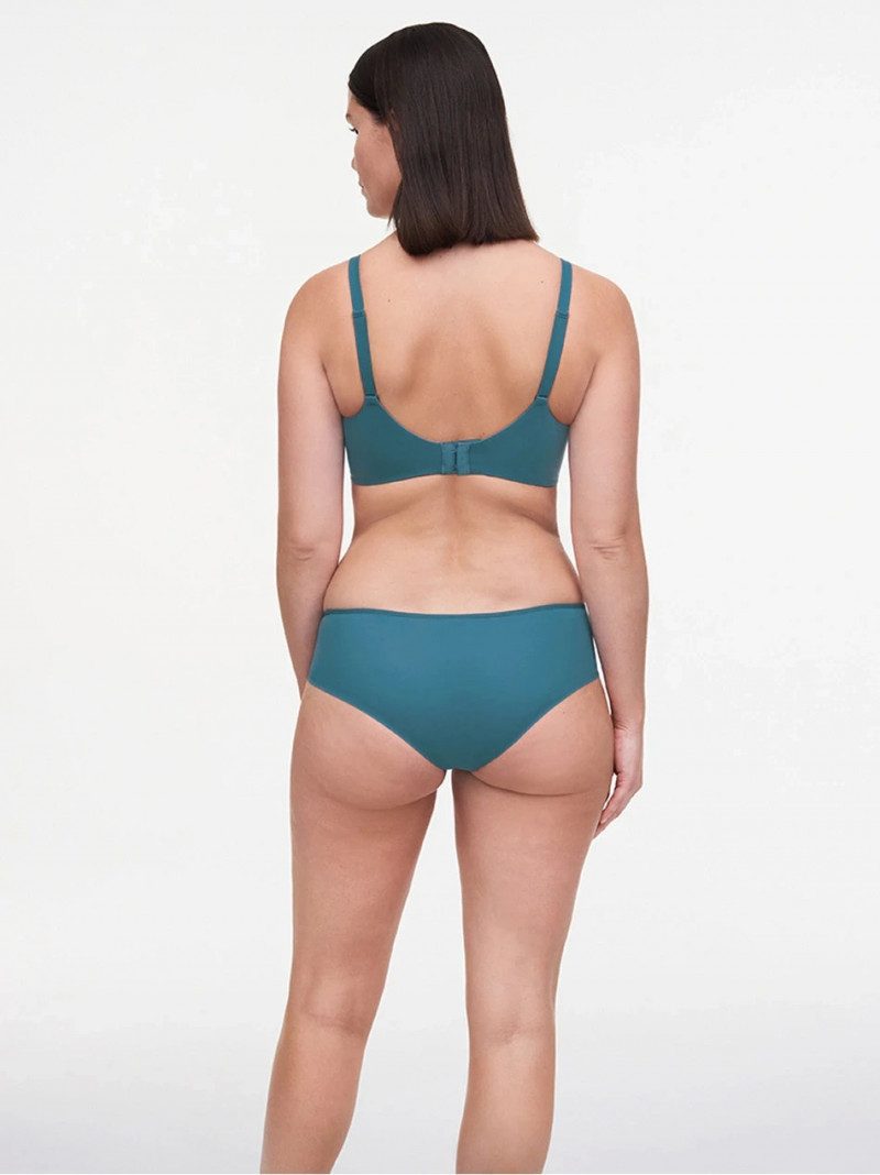 Femilet SS 2022 — Sabrina Laporte #3