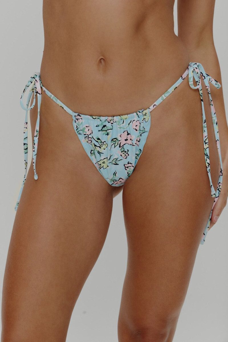 Frankies Bikinis SS 2025 — Stephanie Mandich #26