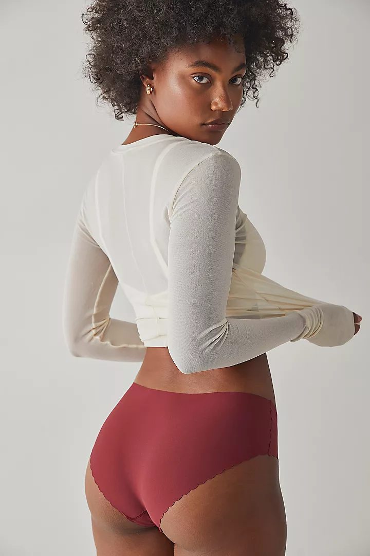 Free People FW 2022 — Ange-Marie Moutambou #21