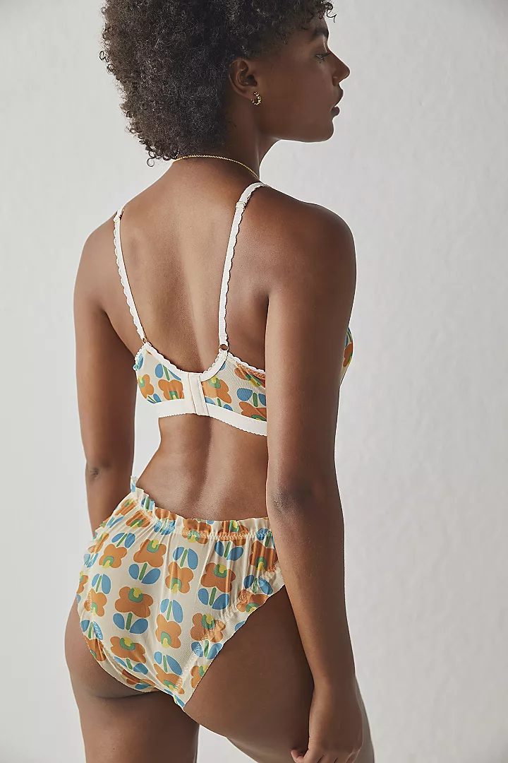 Free People FW 2022 — Ange-Marie Moutambou #12