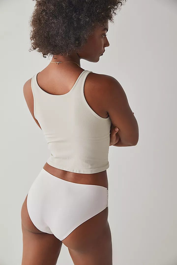 Free People FW 2022 — Ange-Marie Moutambou #19