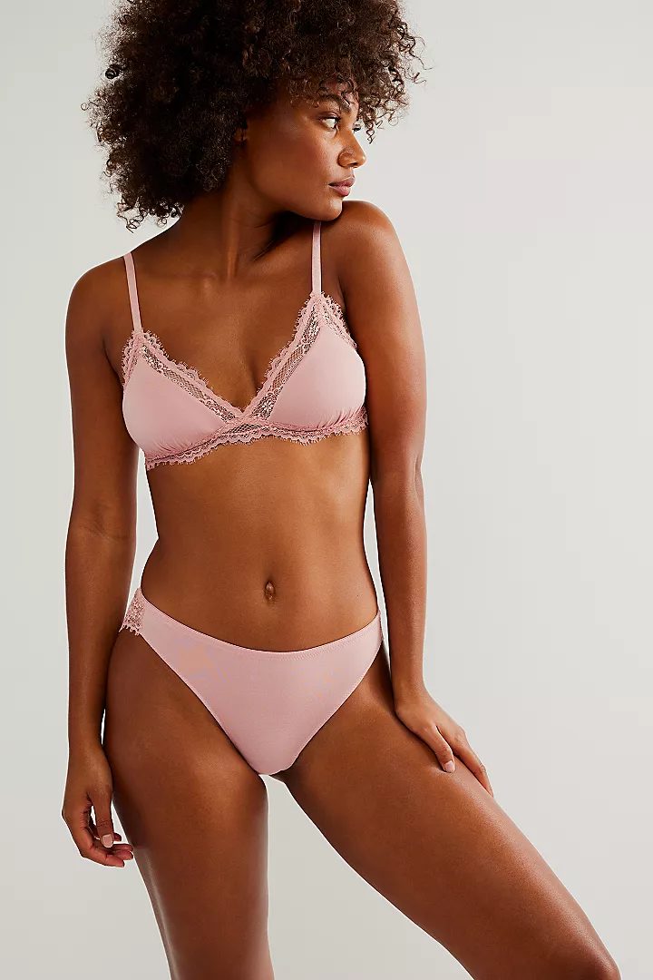 Free People FW 2023 — Ange-Marie Moutambou #3