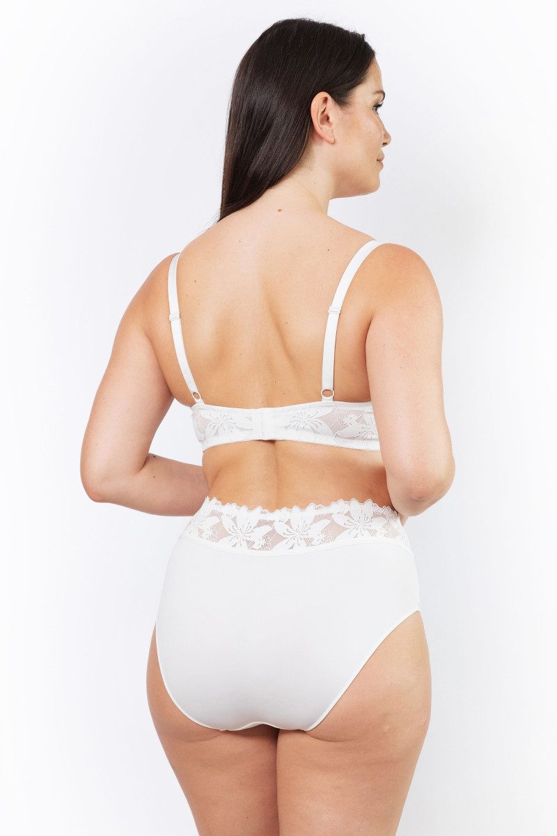 Gerard Pasquier SS 2025 — Sabrina Laporte #20