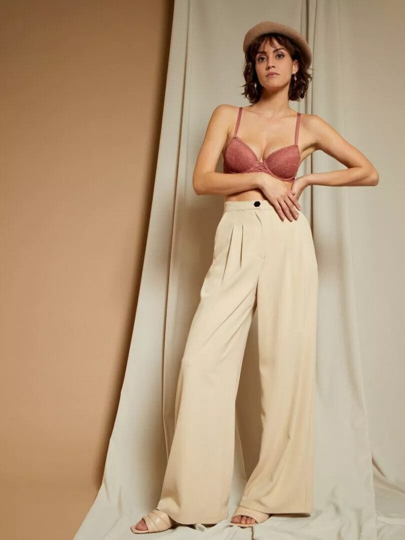 Kiabi SS 2023 — Ana Rotili #21