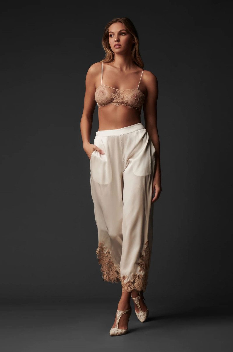 Kiki de Montparnasse Holiday 2023 — Daria Mikolajczak #20