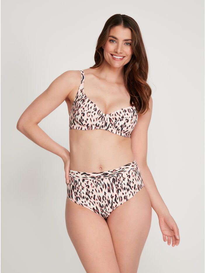 M&Co SS 2022 — Lauren Mellor #44