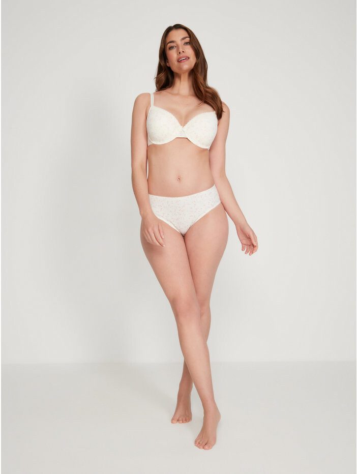 M&Co SS 2022 — Lauren Mellor #19