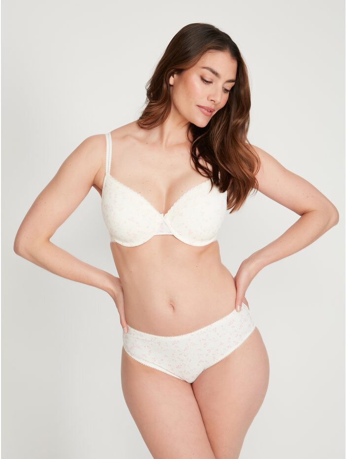 M&Co SS 2022 — Lauren Mellor #24