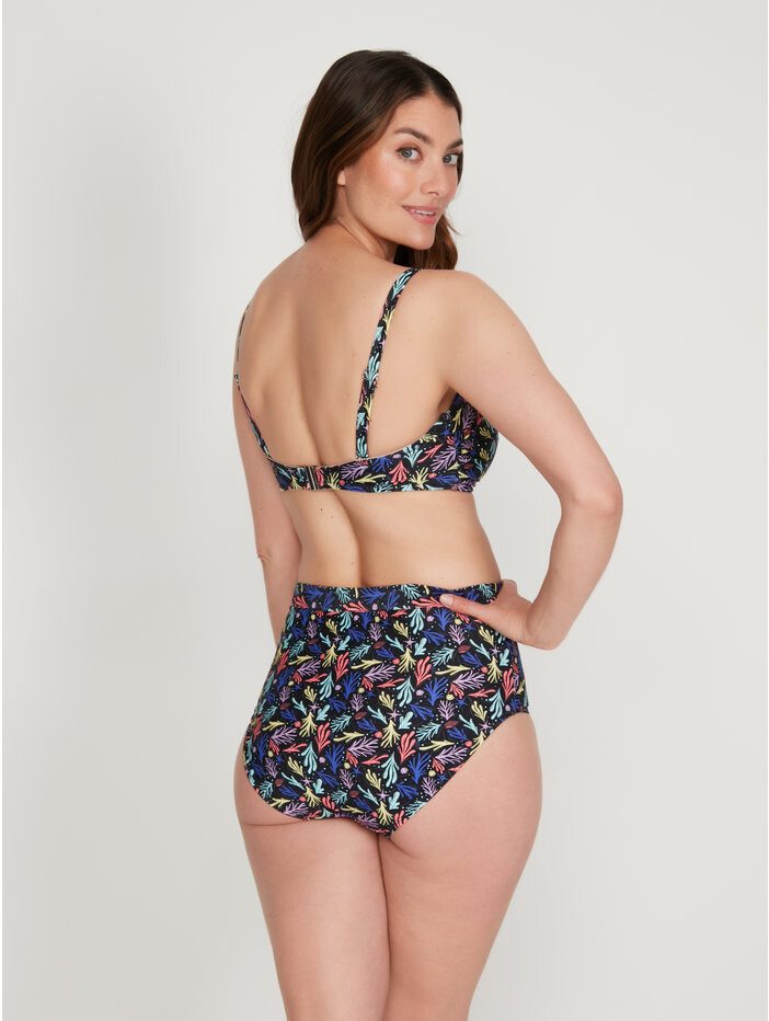 M&Co SS 2022 — Lauren Mellor #50