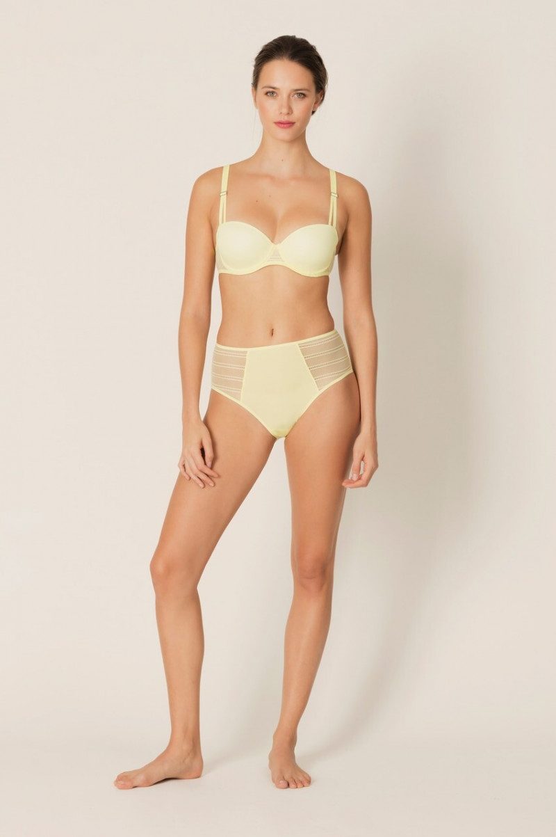 Marie Jo SS 2019 — Joy van der Eecken #15