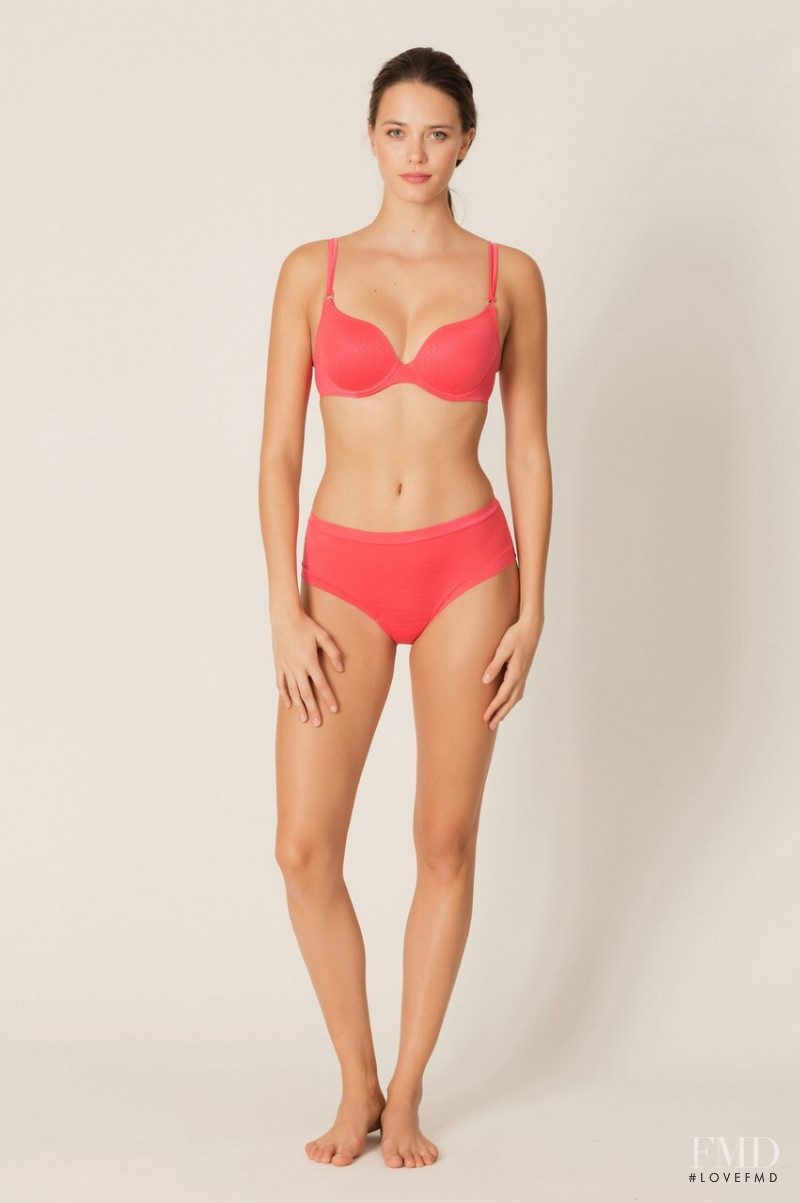 Marie Jo SS 2019 — Joy van der Eecken #51