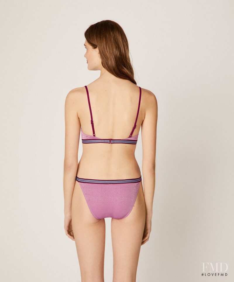 Oysho SS 2020 — Anna Mila Guyenz #21