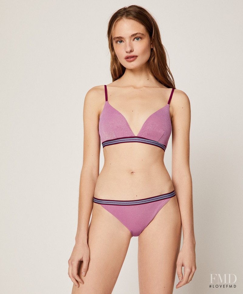 Oysho SS 2020 — Anna Mila Guyenz #23