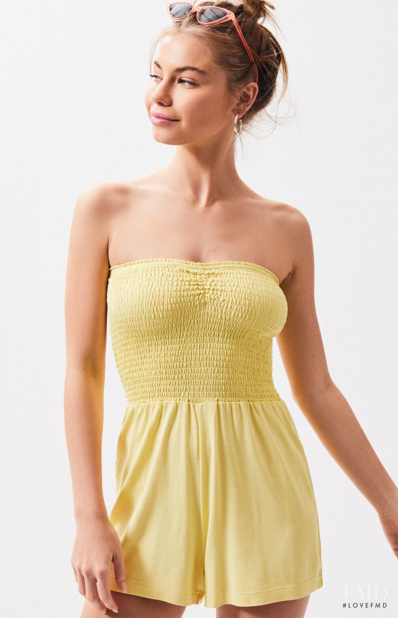 PacSun FW 2020 — Kate Li #80