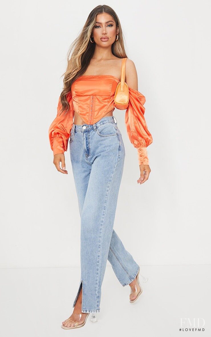 PrettyLittleThing FW 2020 — Belle Lucia #255