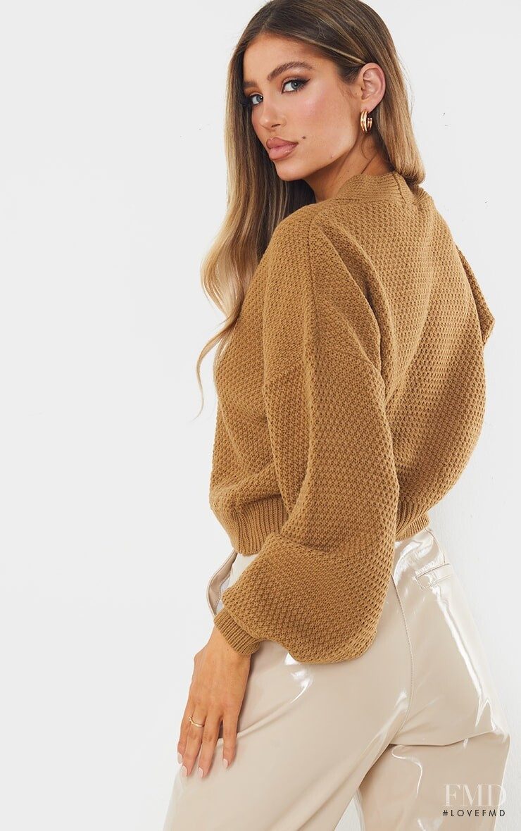 PrettyLittleThing FW 2020 — Belle Lucia #120