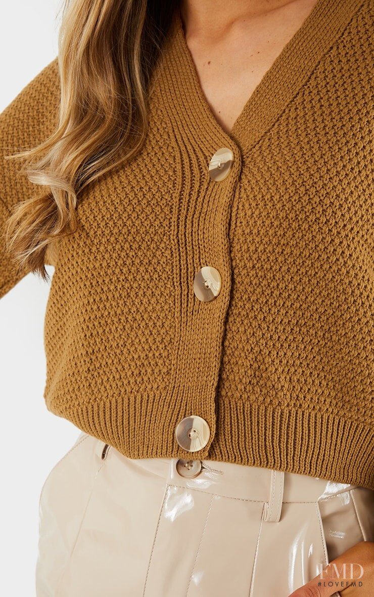 PrettyLittleThing FW 2020 — Belle Lucia #136