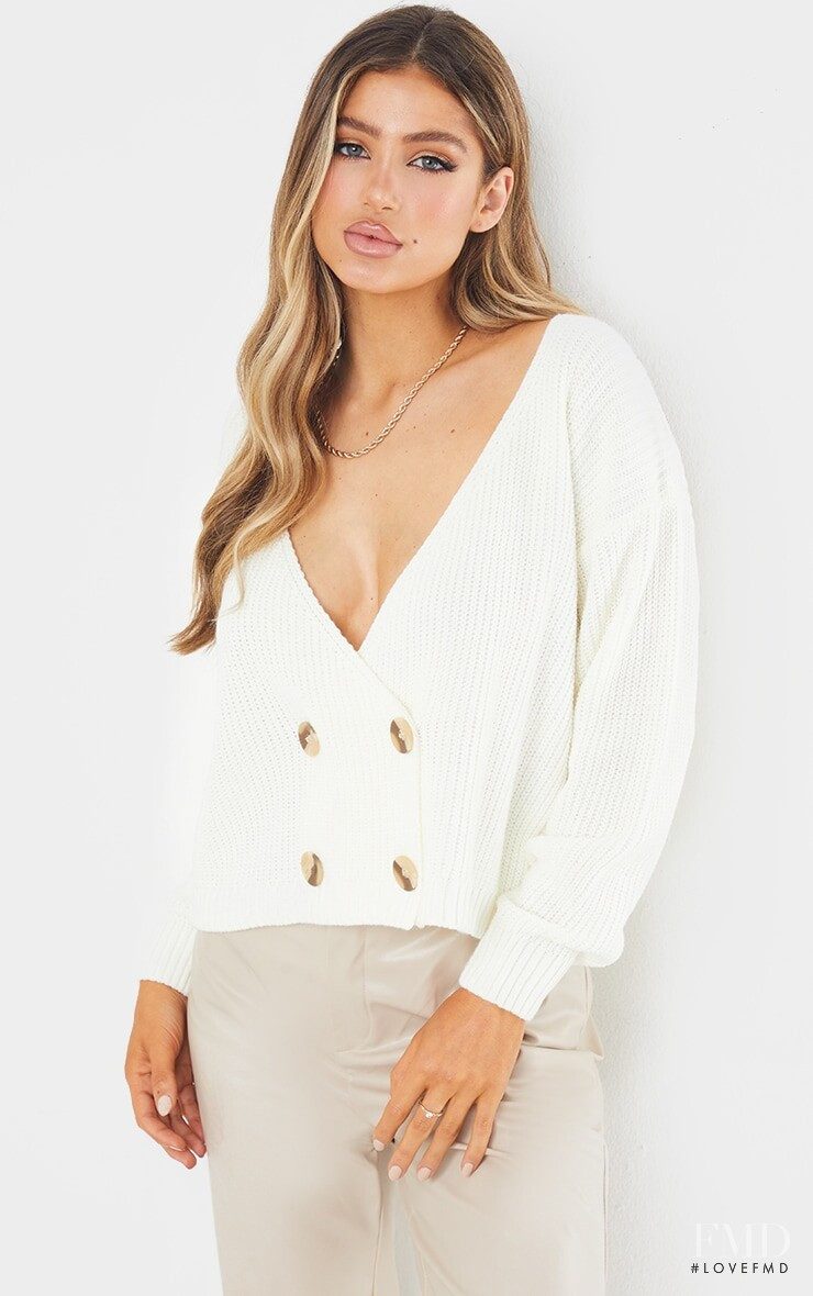 PrettyLittleThing FW 2020 — Belle Lucia #109