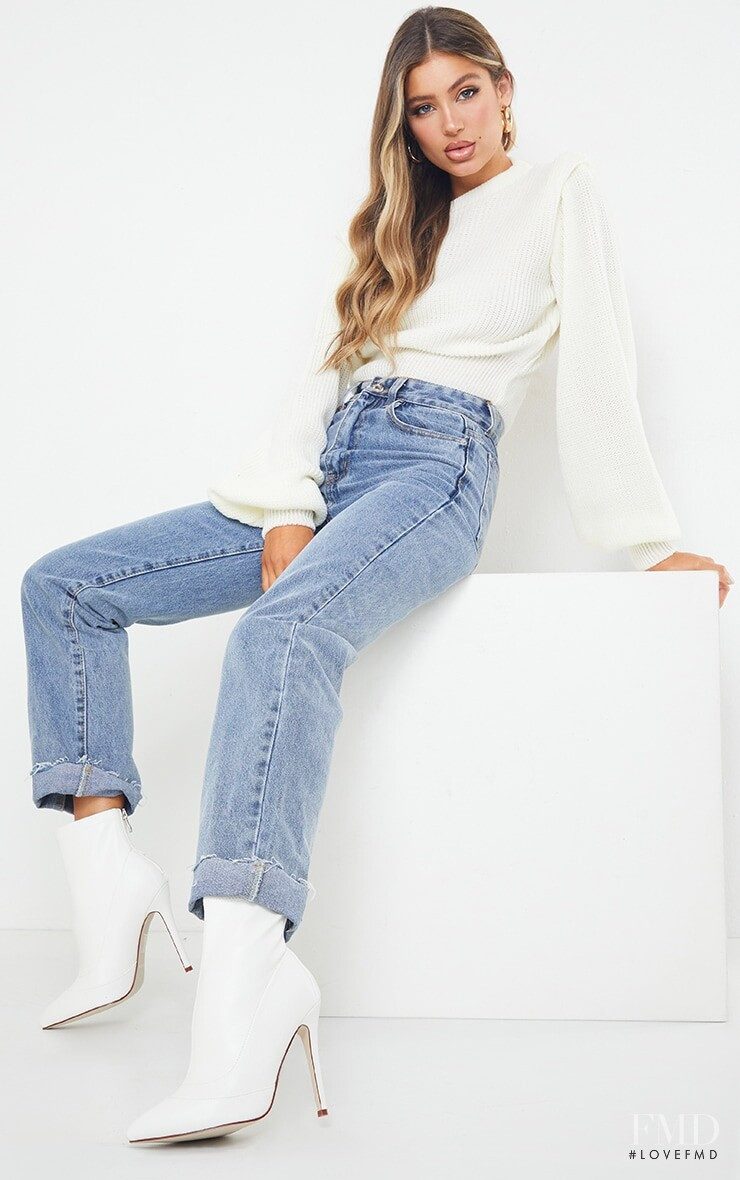 PrettyLittleThing FW 2020 — Belle Lucia #147