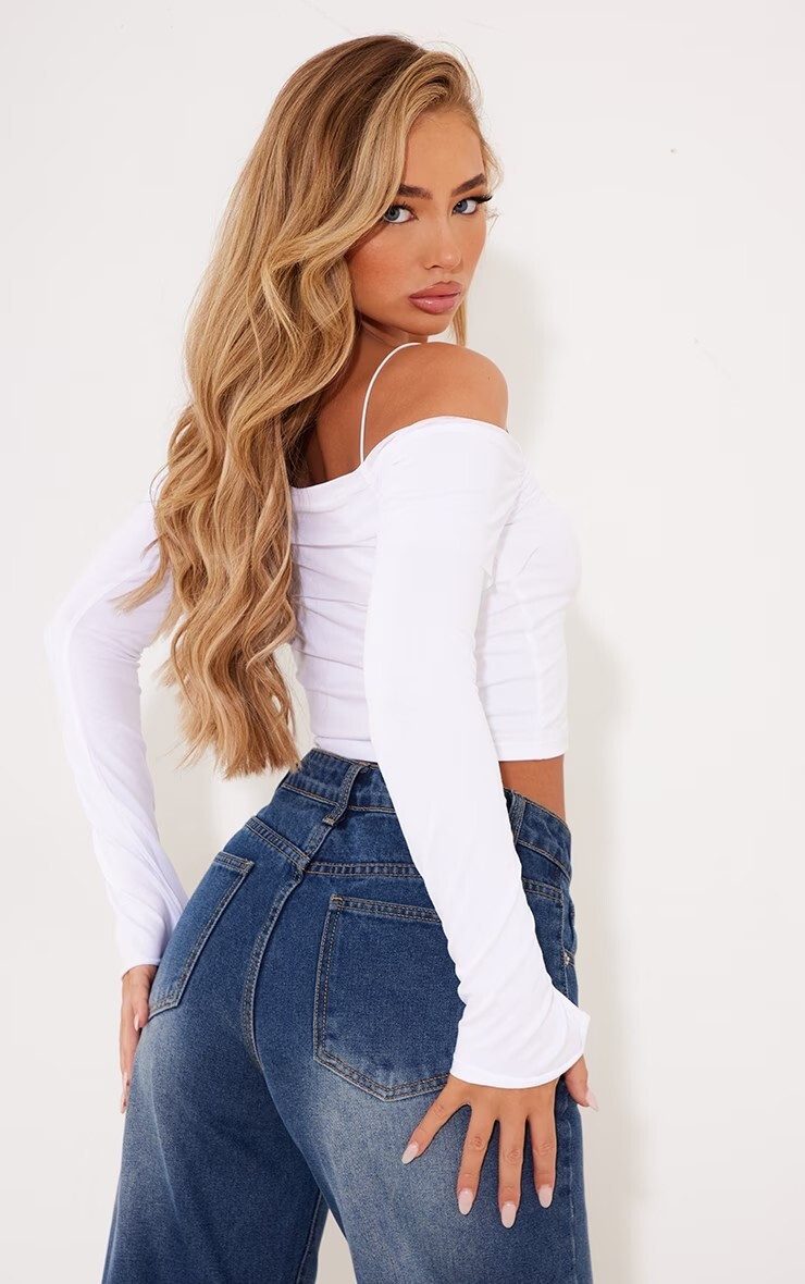 PrettyLittleThing SS 2023 — Amber Jepson #1192