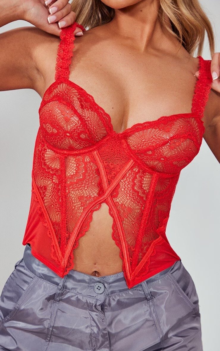 PrettyLittleThing SS 2023 — Amber Jepson #1126