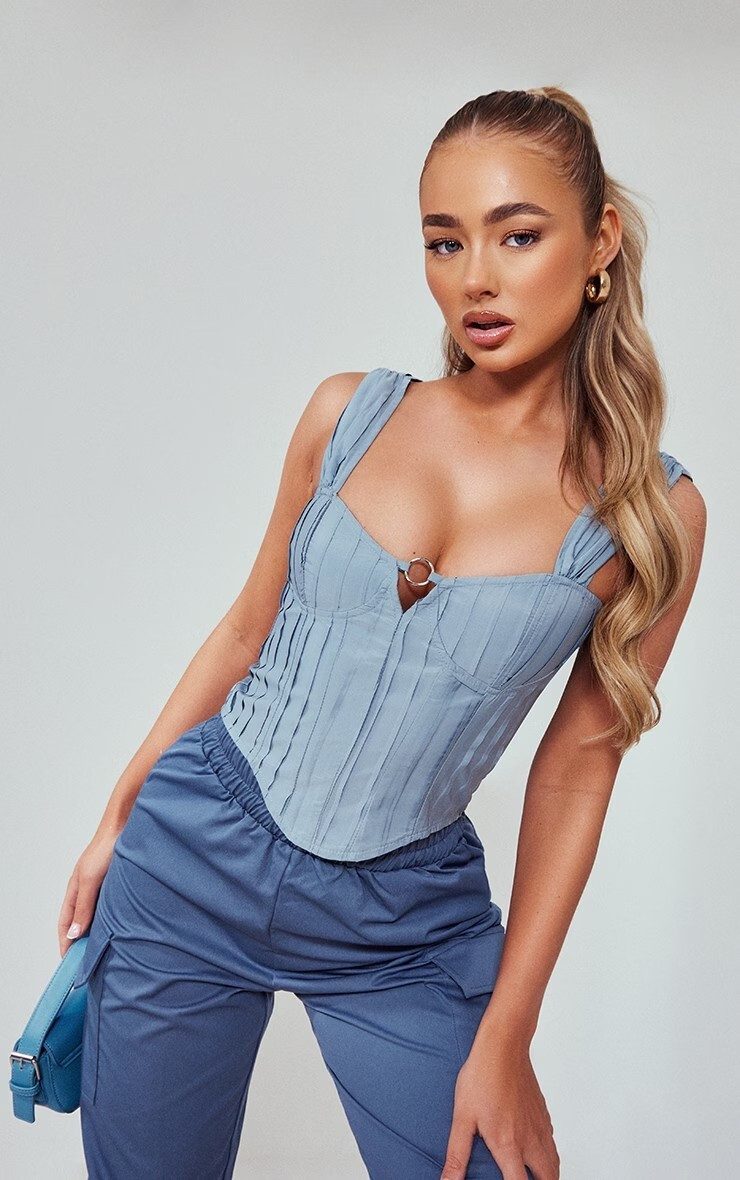 PrettyLittleThing SS 2023 — Amber Jepson #1130