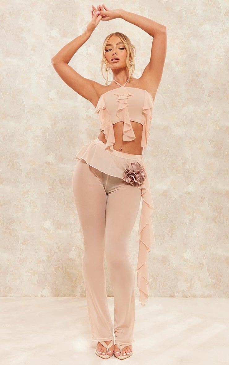 PrettyLittleThing SS 2023 — Amber Jepson #1026