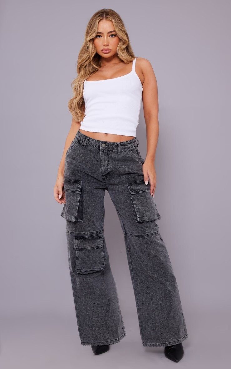 PrettyLittleThing SS 2023 — Amber Jepson #726