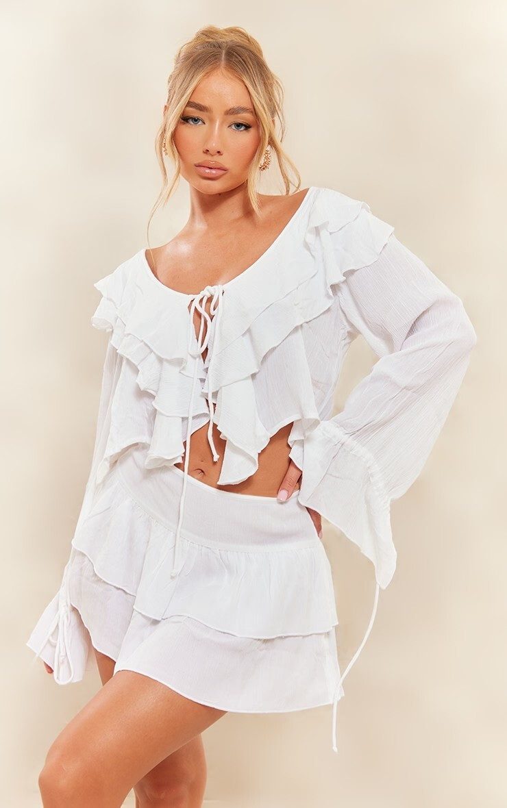 PrettyLittleThing SS 2023 — Amber Jepson #60