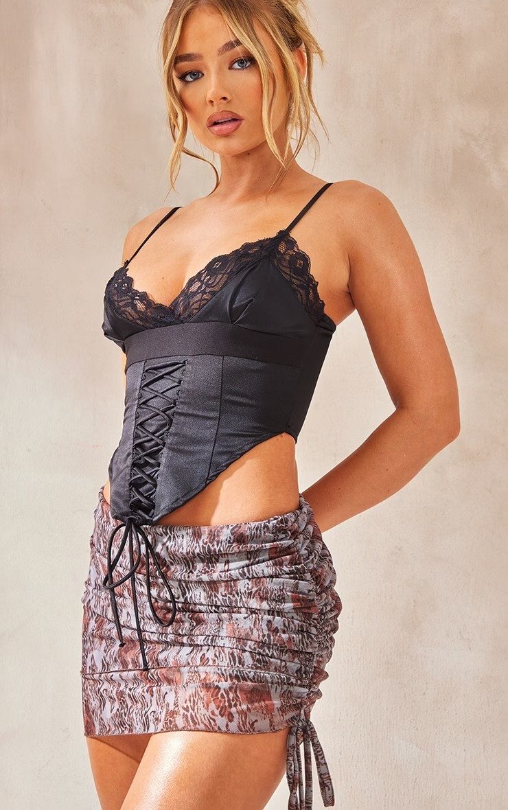 PrettyLittleThing SS 2023 — Amber Jepson #108