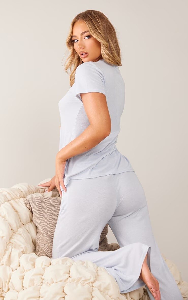 PrettyLittleThing SS 2023 — Amber Jepson #183