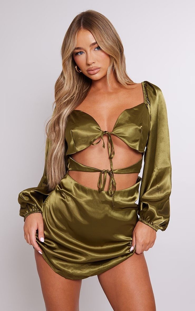 PrettyLittleThing SS 2023 — Amber Jepson #477