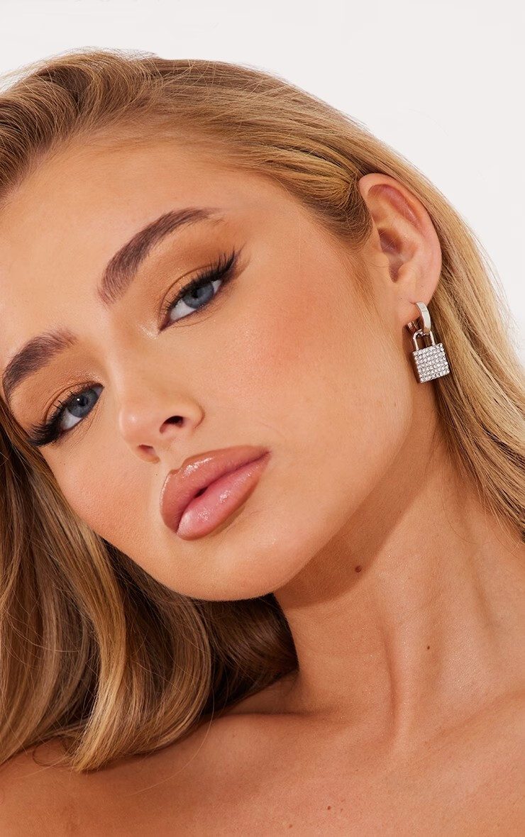 PrettyLittleThing SS 2023 — Amber Jepson #1349