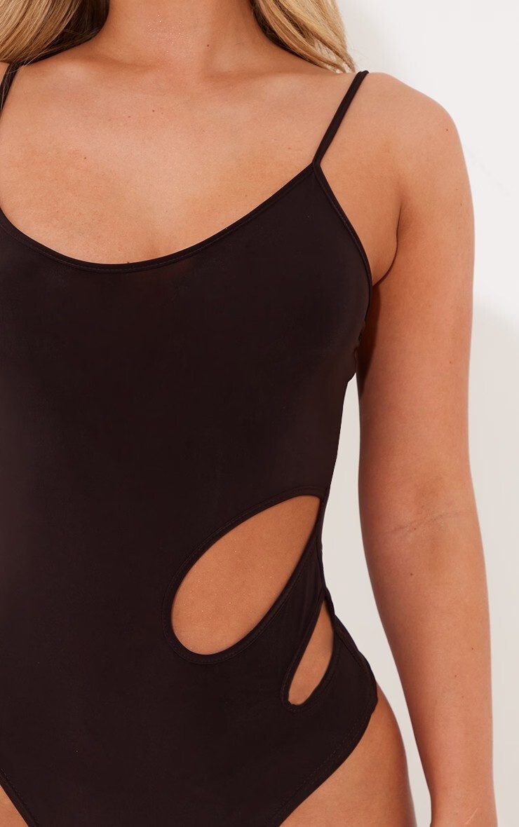 PrettyLittleThing SS 2023 — Amber Jepson #1157