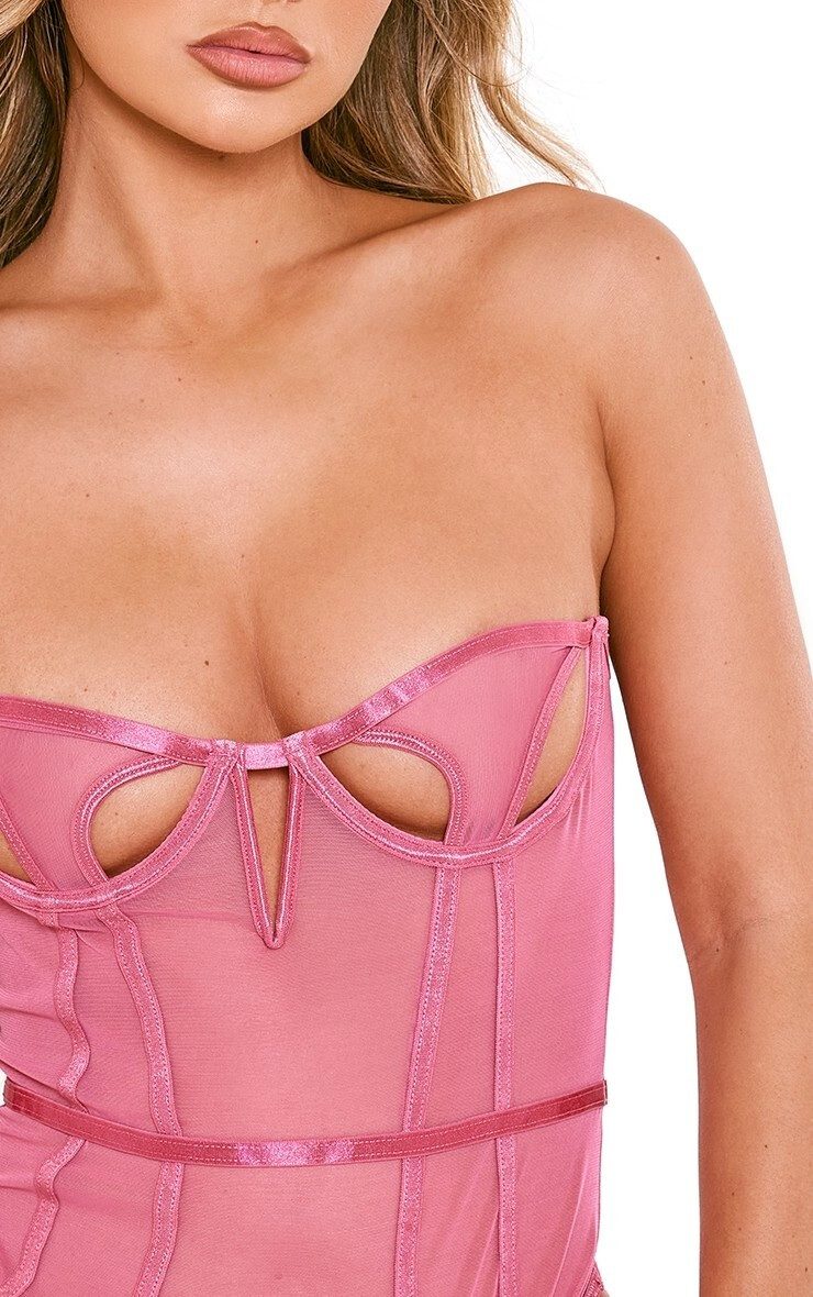 PrettyLittleThing SS 2024 — Amber Jepson #247